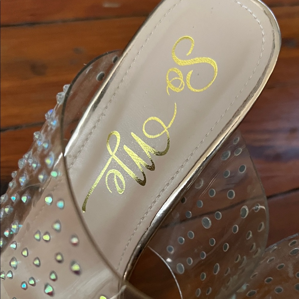 So Me Iridescent Pearl-Studded Heels - Picture 2 of 5